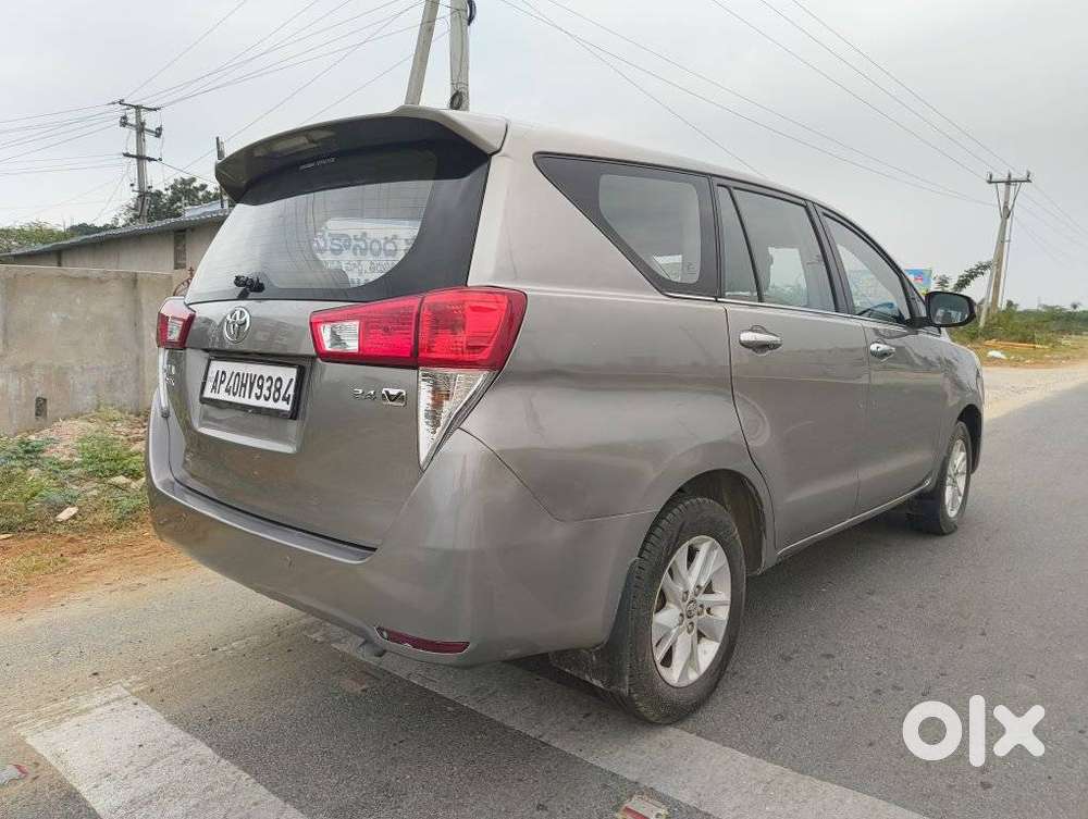 Toyota Innova Crysta 2.4 V, 2018, Diesel