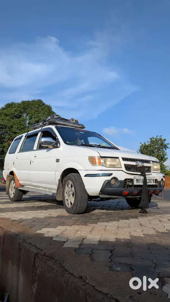 Chevrolet Tavera 2012