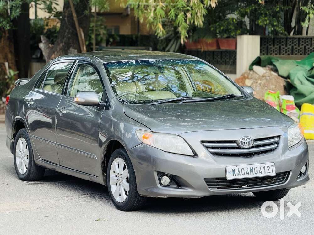 Toyota Corolla Altis 1.8 G, 2009, Petrol