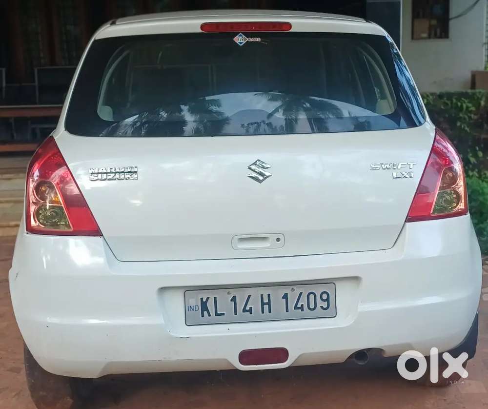 Maruti Suzuki Swift 2008 Petrol 180000 Km Driven