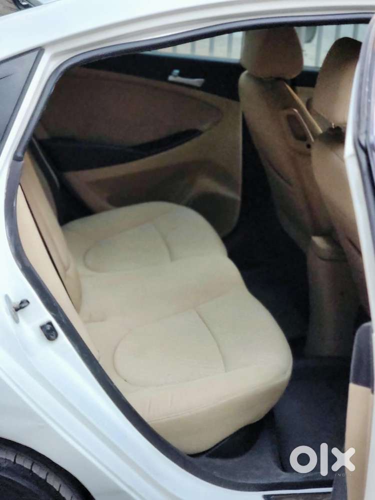 Hyundai Verna 1.6 Crdi At Sx Option, 2015, Diesel
