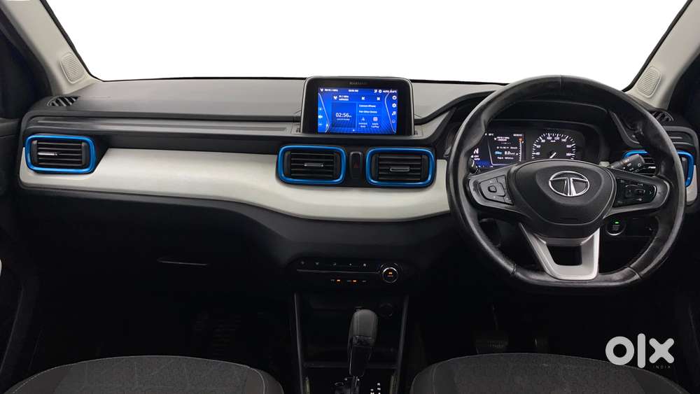 Tata Punch 1.2 Revotron Creative Amt Dual Tone, 2023, Petrol