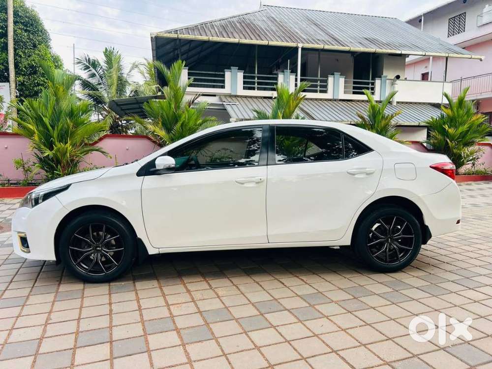 Toyota Corolla Altis 1.8 Js, 2014, Diesel