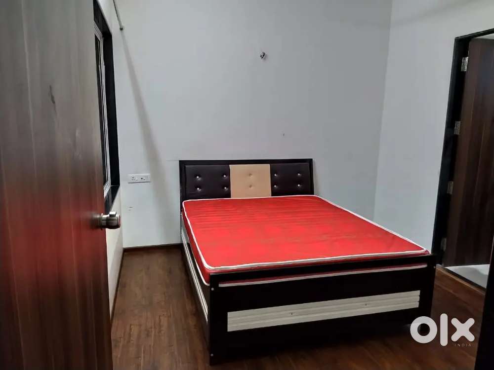 Bed and wardrobe for sale