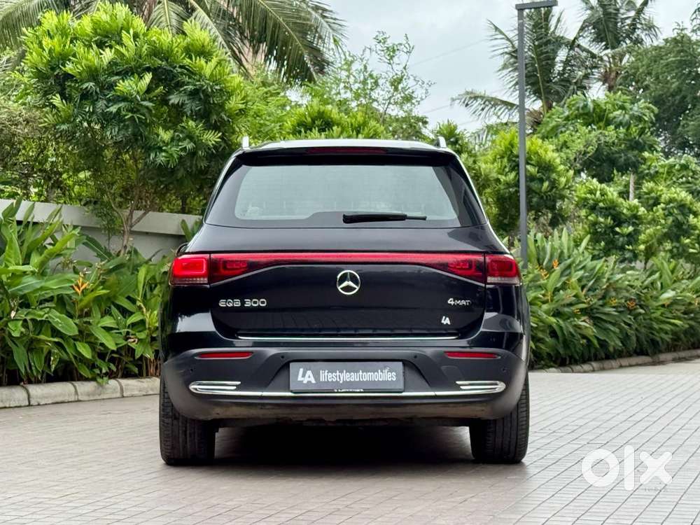 Mercedes-benz Eqb 300 4 Matic, 2023, Electric