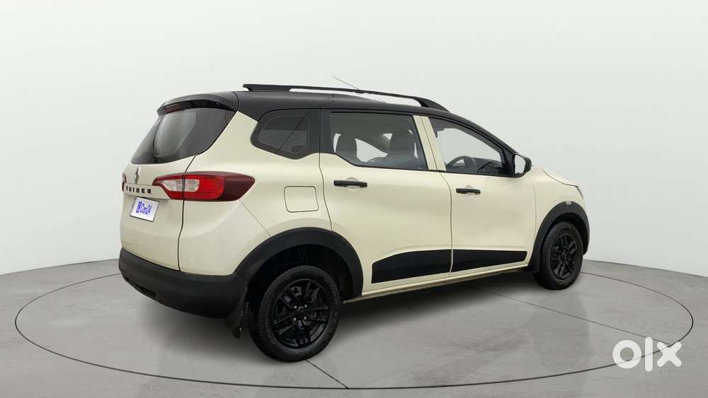 Renault Triber Rxl, 2024, Petrol