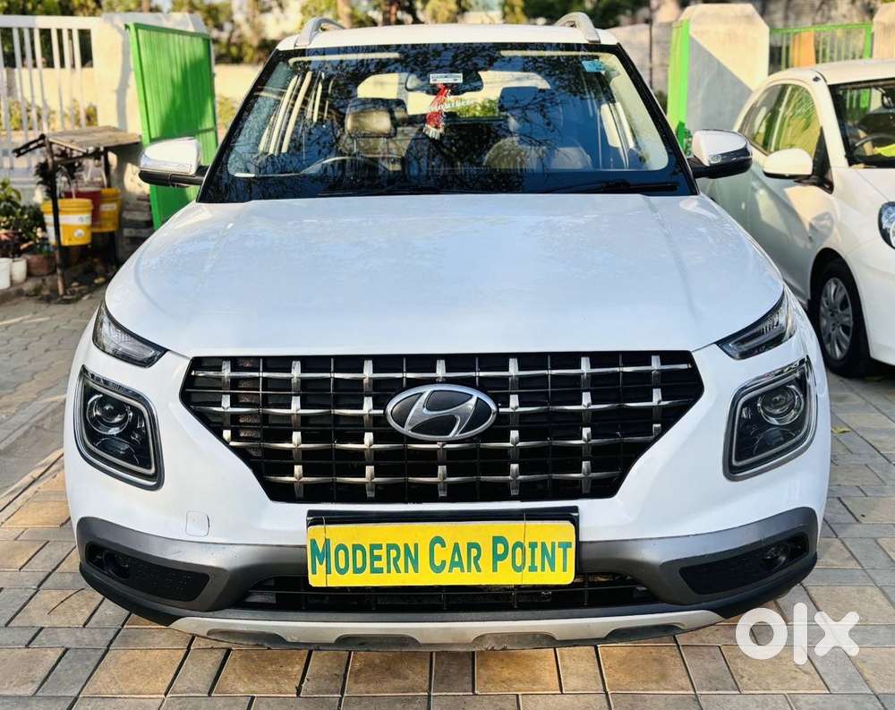 Hyundai Venue Sx (o) Mt 1.5 Diesel, 2021, Diesel