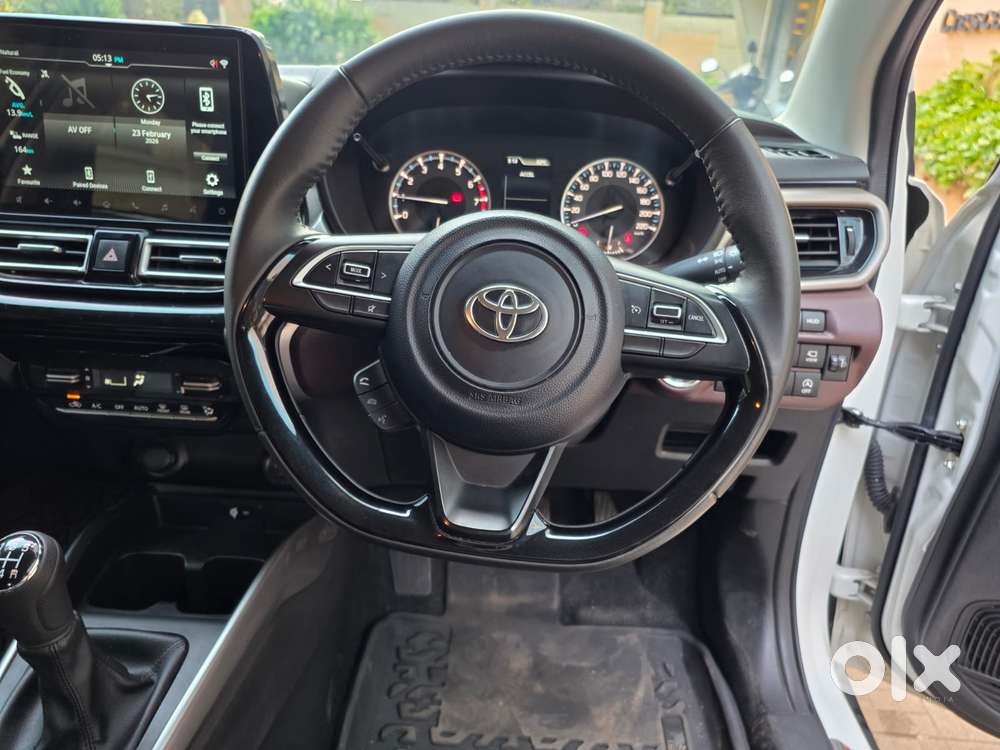 Toyota Urban Cruiser Taisor V 1.0 Petrol Mt, 2025, Petrol