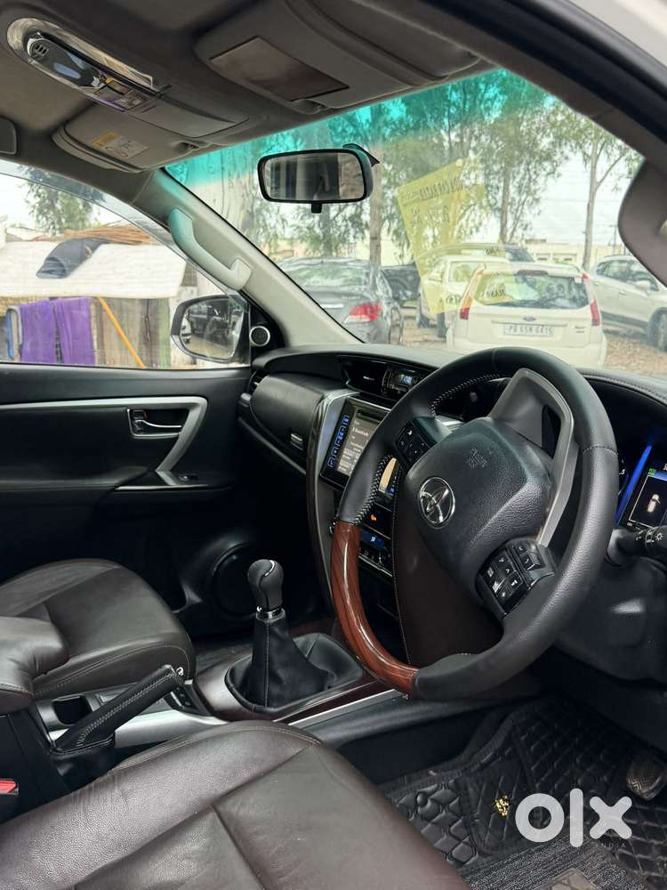 Toyota Fortuner 3.0 4x2 Mt, 2018, Diesel
