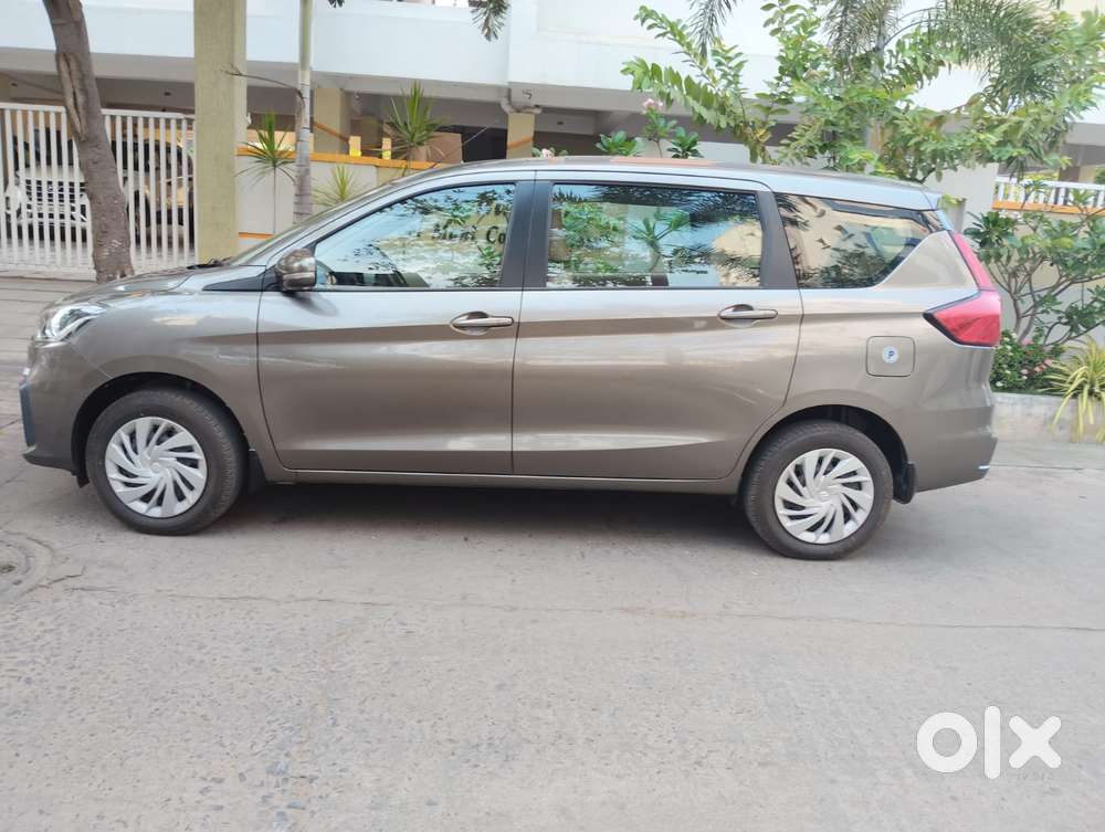 Maruti Suzuki Ertiga Vxi Shvs, 2024, Petrol