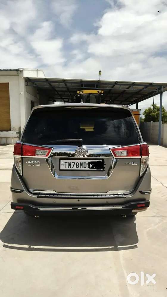 Toyota Innova Crysta 2016