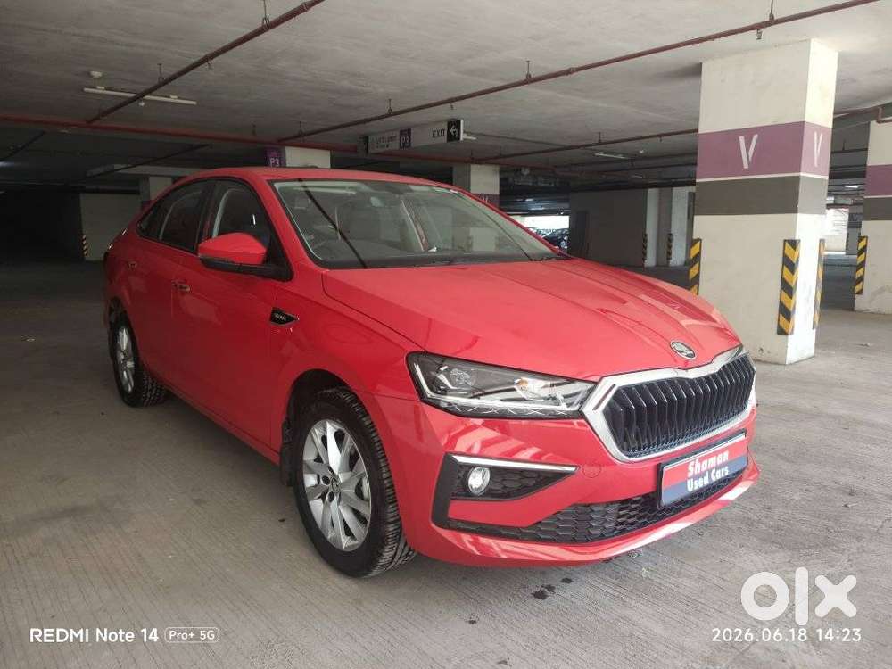 Skoda Slavia 1.0 Tsi Style At, 2025, Petrol