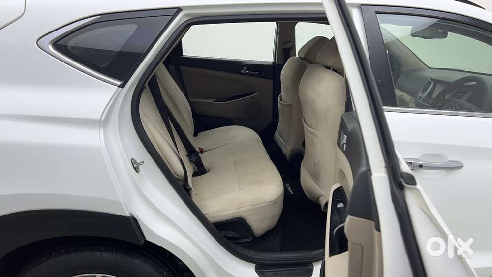 Hyundai Tucson [ ] 2.0 Gl (o) 2wd At Petrol, 2019, Petrol