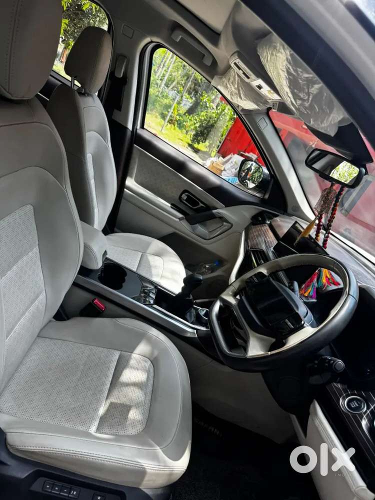 Tata Safari 2024