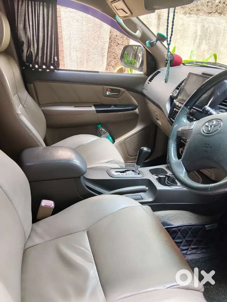 Toyota Fortuner 2012 Diesel 96000 Km Driven