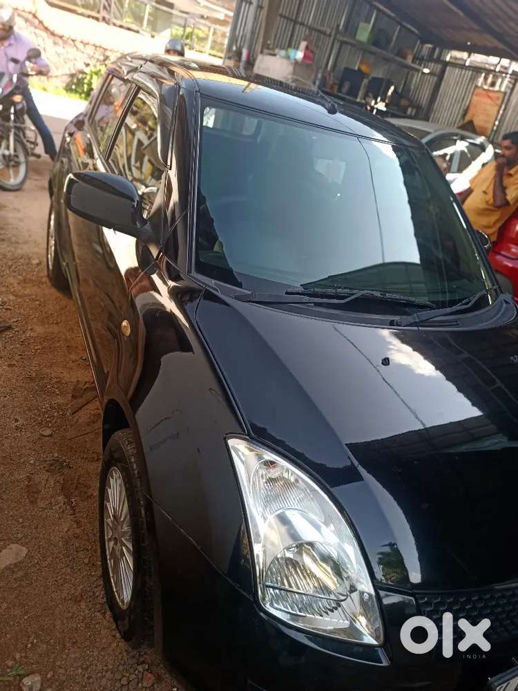 Maruti Suzuki Swift 2011 Lxi Black