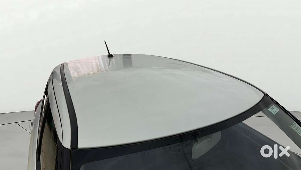 Maruti Suzuki Swift 1.2 Lxi (o), 2017, Petrol
