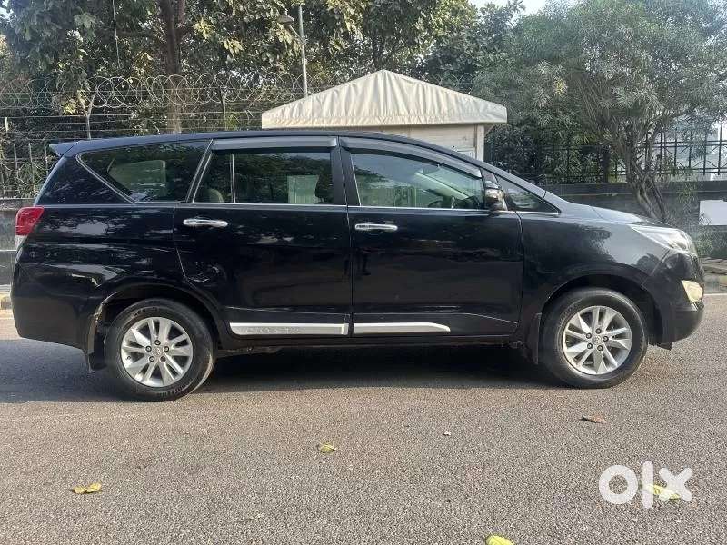 Toyota Innova Crysta [2020-ongoing] 2.4 Vx 7 Str, 2020, Diesel