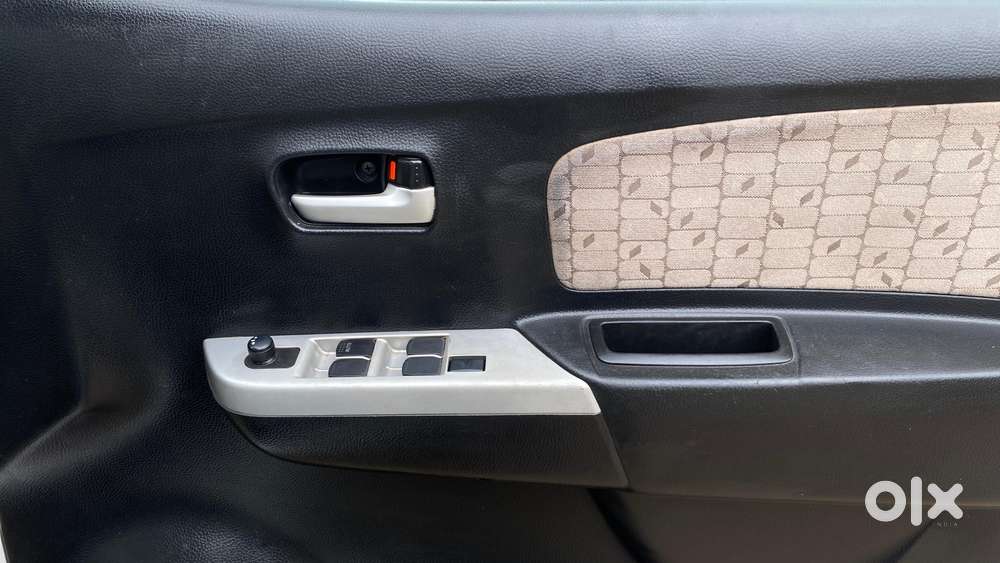 Maruti Suzuki Wagon R 1.0 Vxi, 2016, Cng & Hybrids