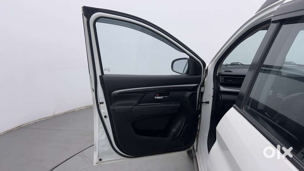 Maruti Suzuki Xl6 1.5 Zeta Mt, 2022, Petrol