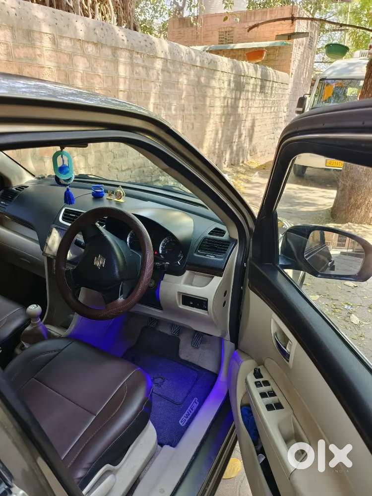 Maruti Suzuki Swift Dzire 2016 Petrol 42000 Km Driven