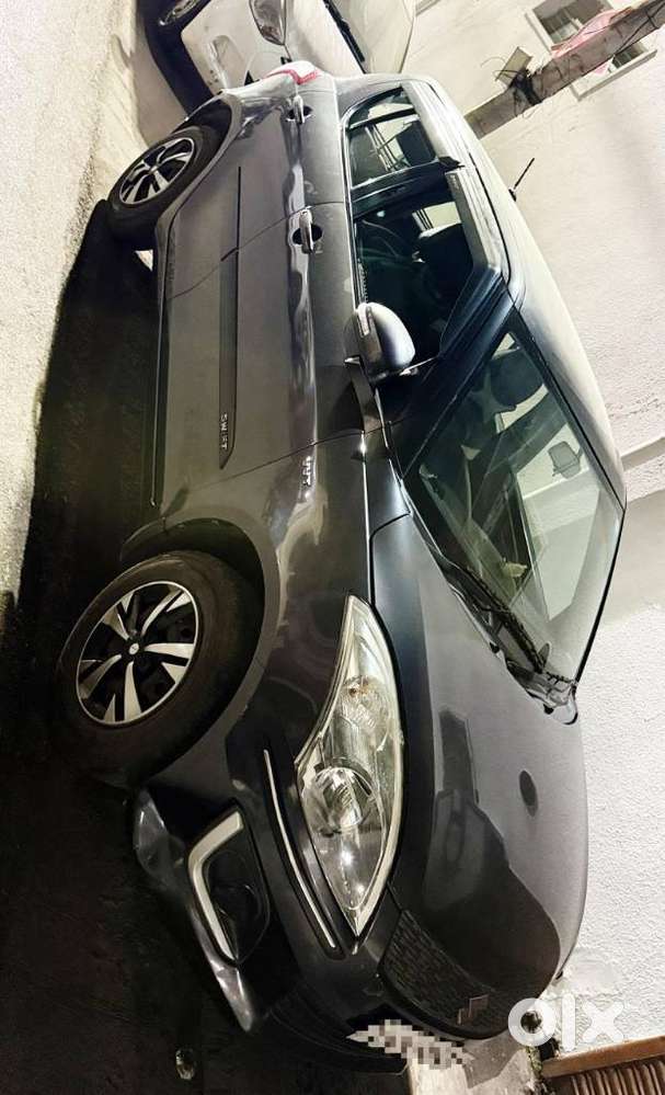 Maruti Suzuki Swift Vxi Abs Bsiv, 2016, Petrol