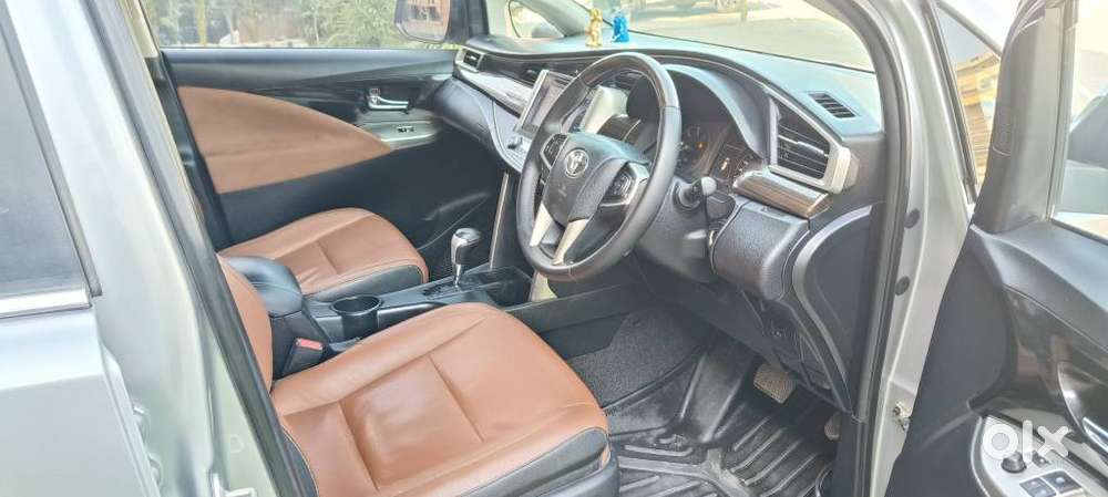Toyota Innova Crysta 2.8z Automatic, 2018, Diesel