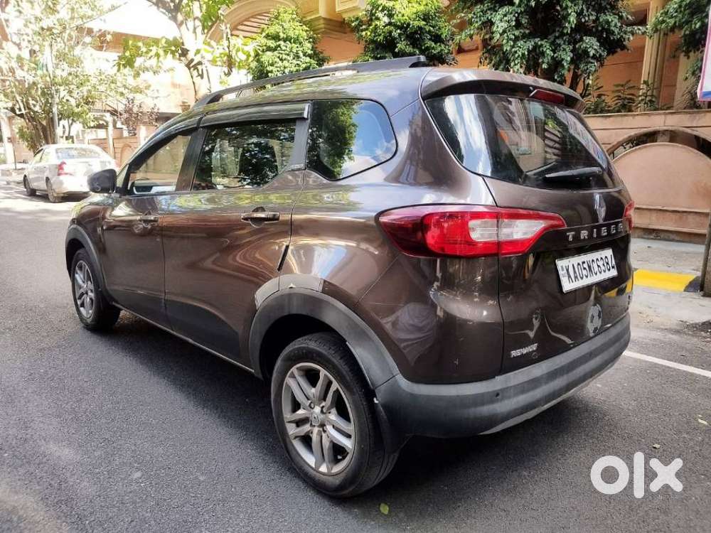 Renault Triber Rxz, 2021, Petrol