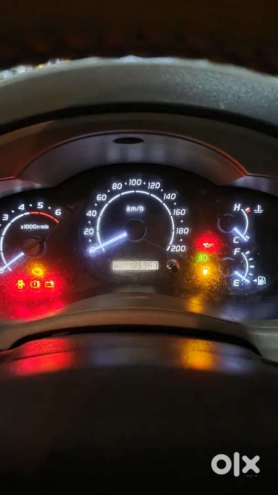 Toyota Innova 2.5 Vx 7 Str 2008