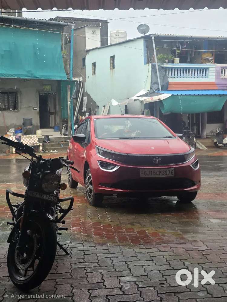 Tata Altroz 1.2petrol 2022 July _ With Parcel Tray ,music System Led L