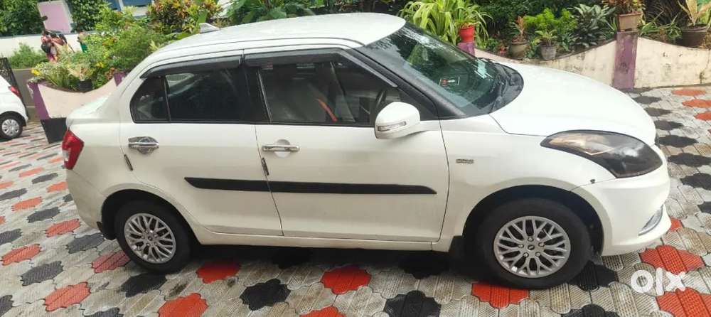 Maruti Suzuki Swift Dzire 2015 Diesel Well Maintained