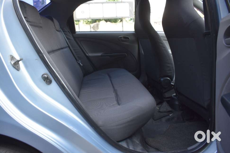 Toyota Etios 2010-2012 G, 2011, Petrol