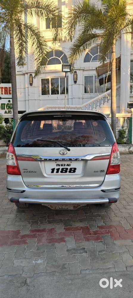Toyota Innova 2.5 Vx (diesel) 7 Seater Bs Iv, 2014, Diesel