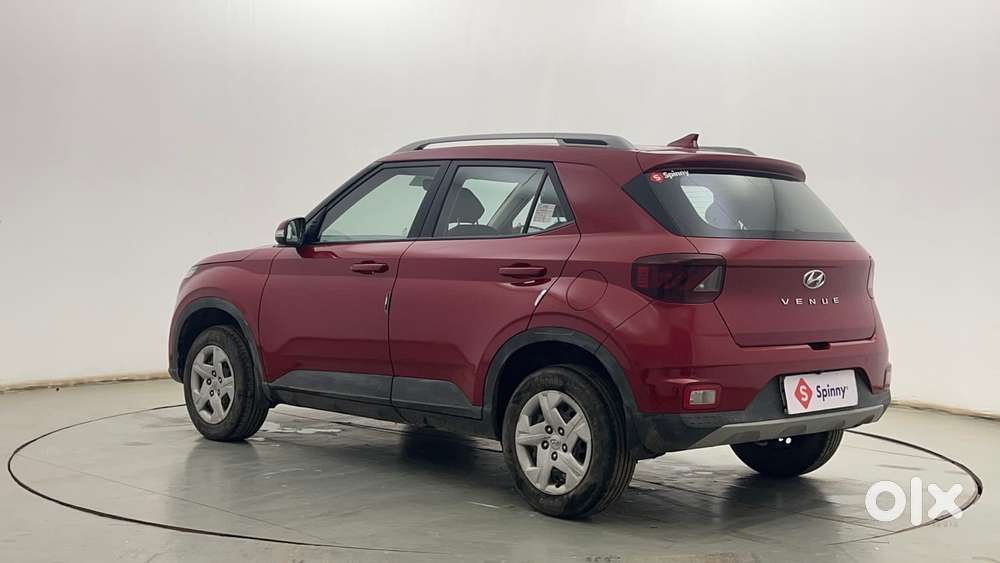 Hyundai Venue 1.2 S Plus, 2022, Petrol
