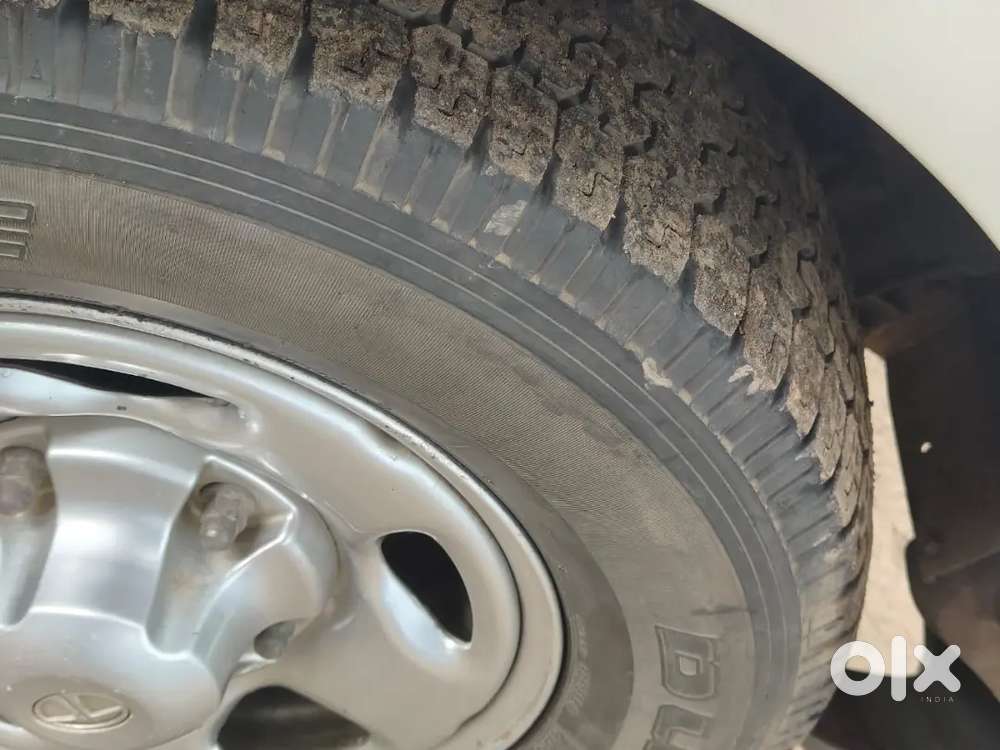 Tata Safari 2012 (november)diesel Manual