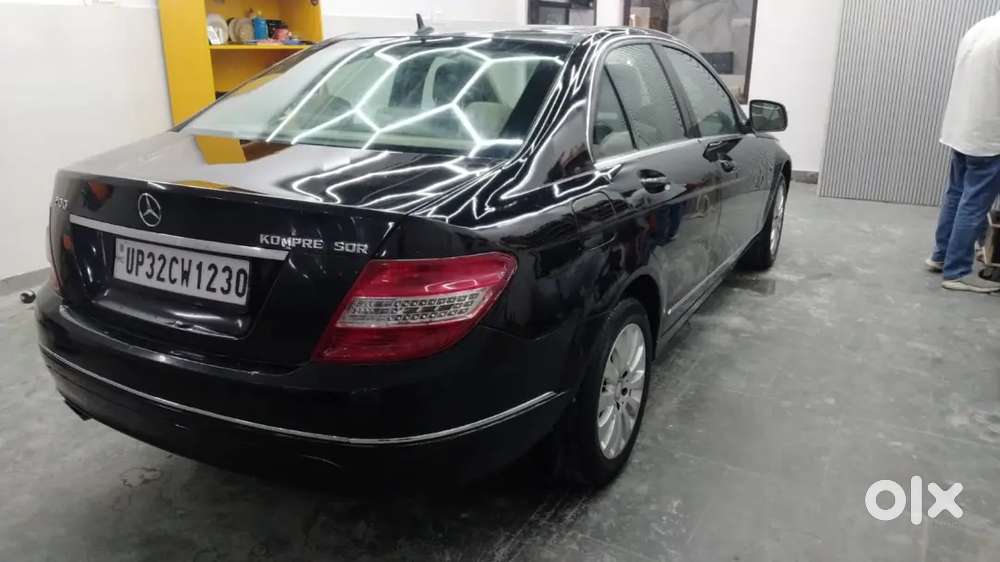 Mercedes-benz C Class 2009 Petrol 116300 Km Driven