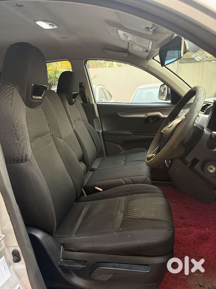 Mahindra Kuv 100 2016-2017 Mfalcon G80 K6 Plus 5str, 2017, Diesel