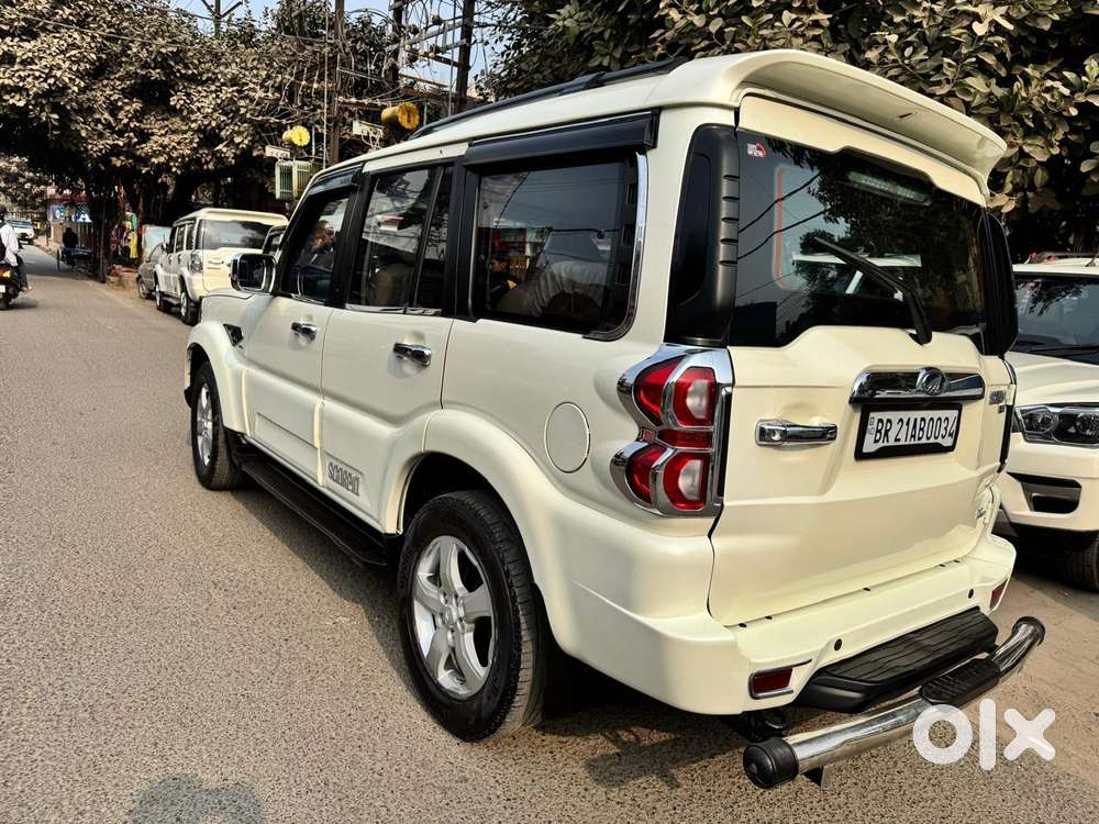 Mahindra Scorpio S11 Mt 7s, 2022, Diesel