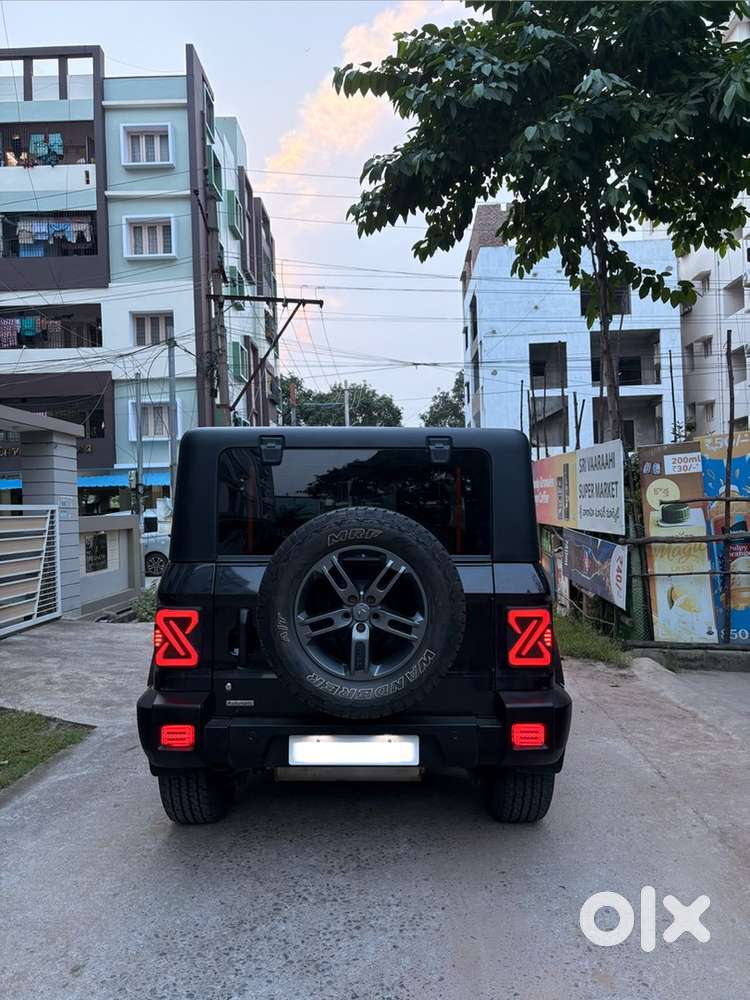 Mahindra Thar Petrol 2023