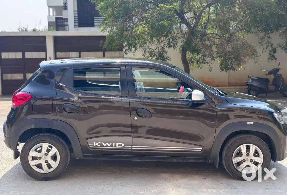 500000 Single Owner Showroom History Available