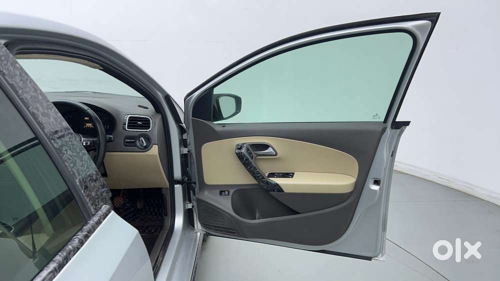Volkswagen Vento Petrol Highline At, 2022, Petrol