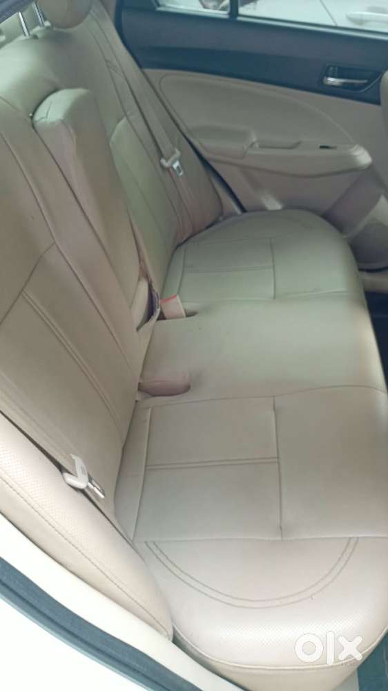 Maruti Suzuki Dzire 1.2 Vxi Amt, 2019, Petrol