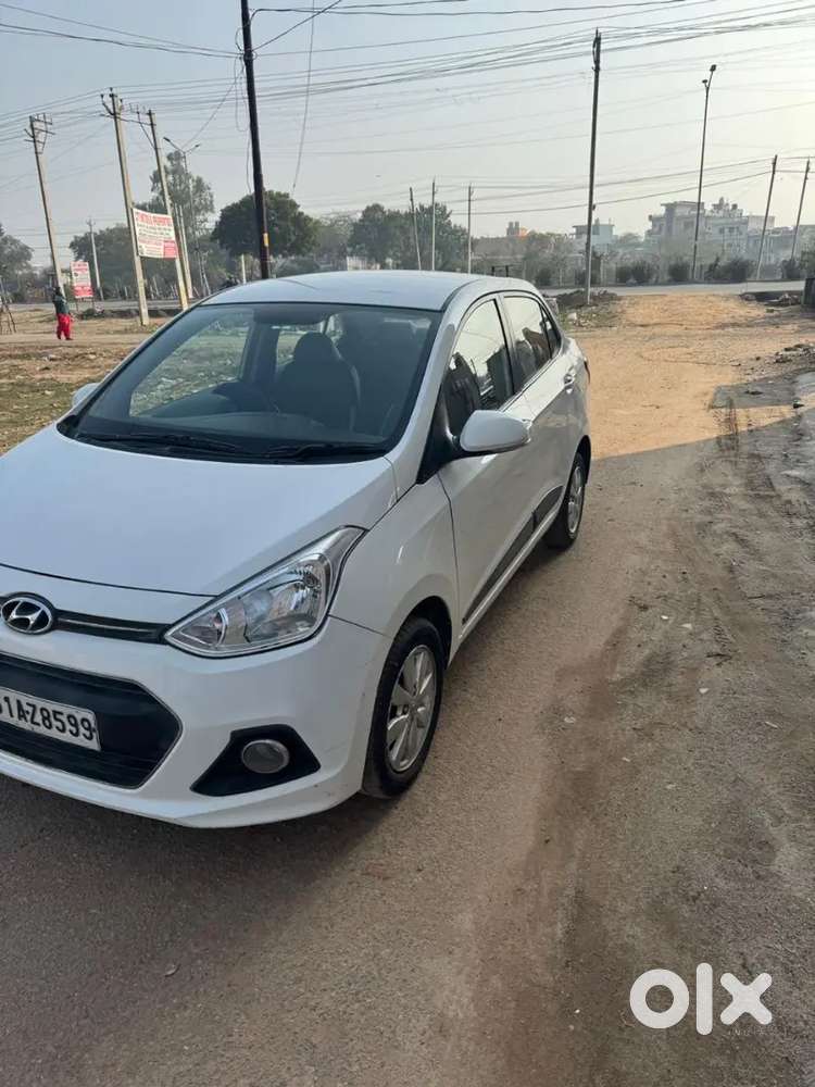 Hyundai Xcent 2014 Petrol Well Maintained