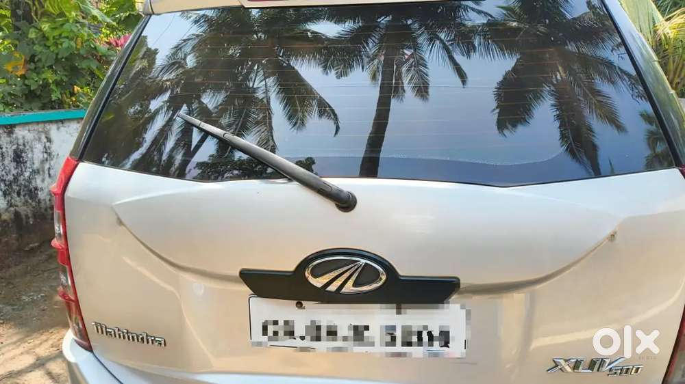 Mahindra Xuv500 2013 Diesel 3rd-owner