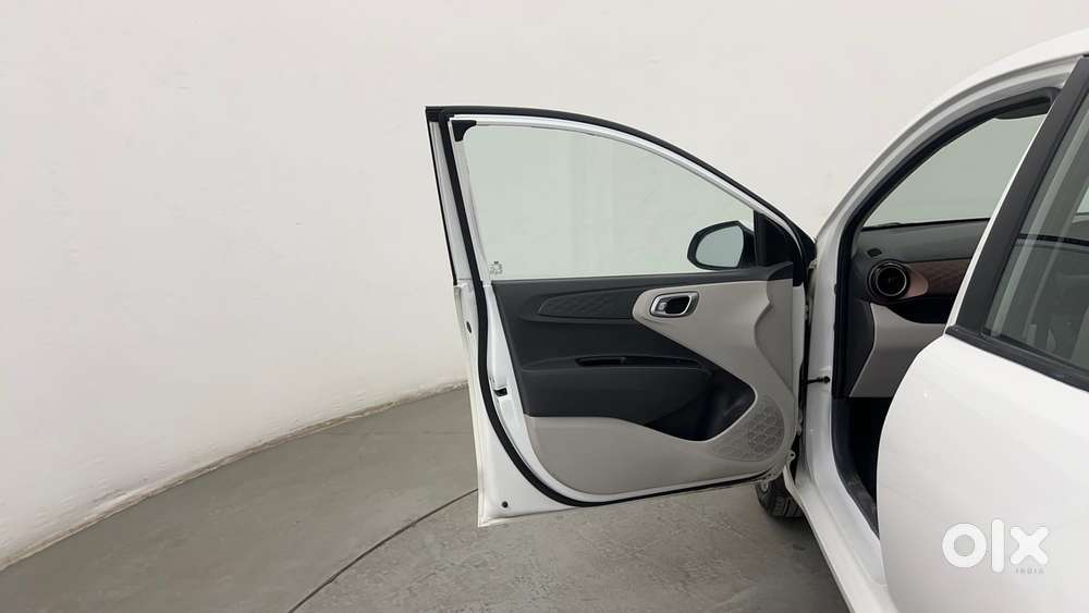 Hyundai Aura [2023-ongoing] 1.2 Sx Plus Petrol Amt, 2020, Petrol