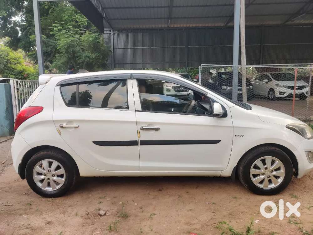Hyundai I20 2014 Petrol Well Maintained