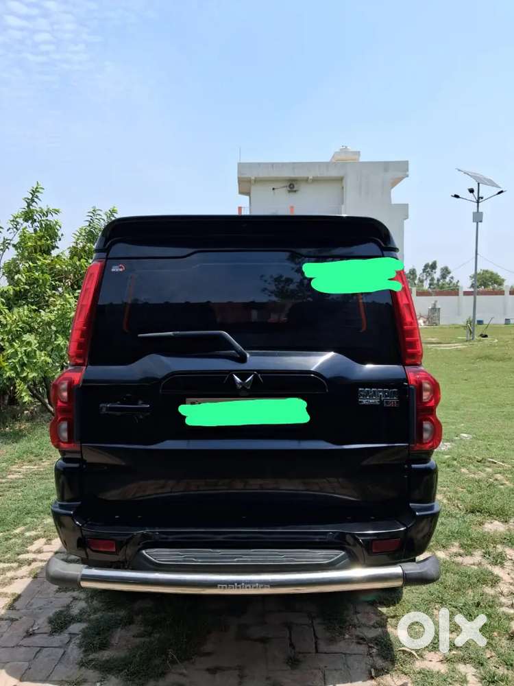 Mahindra Scorpio Classic 2.2 Diesel Manual 2025