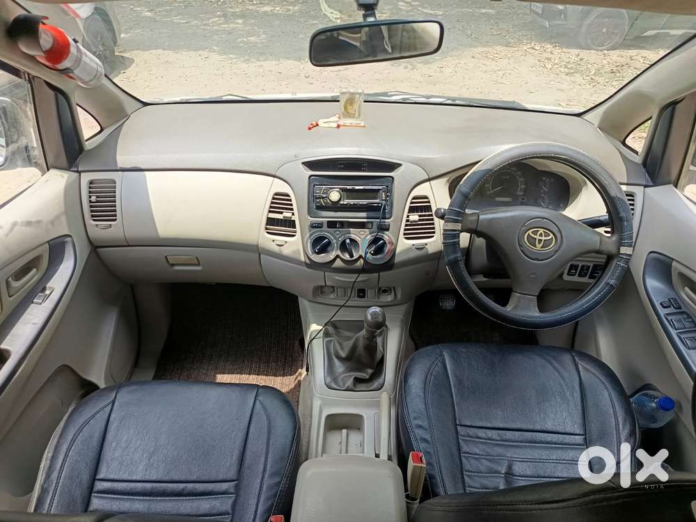 Toyota Innova 2.5 V 7 Str, 2012, Diesel