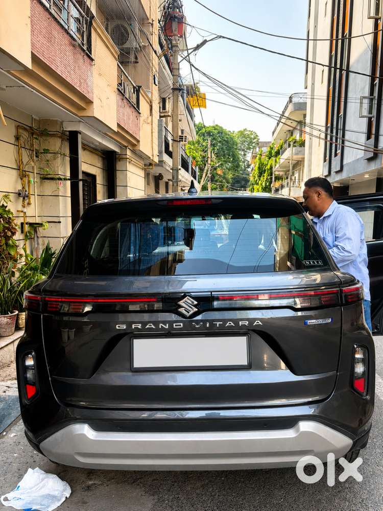 Grand Vitara Smart Hybrid Sigma  Extended Warranty + Premium Audio