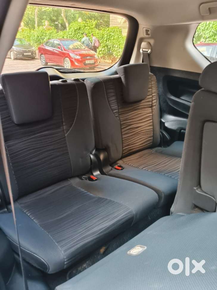 Toyota Innova Crysta 2.4 V 8 Str, 2016, Diesel